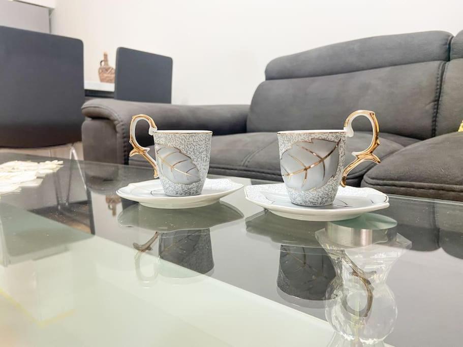 Apartment Maryland Incl Private Parking Spot *